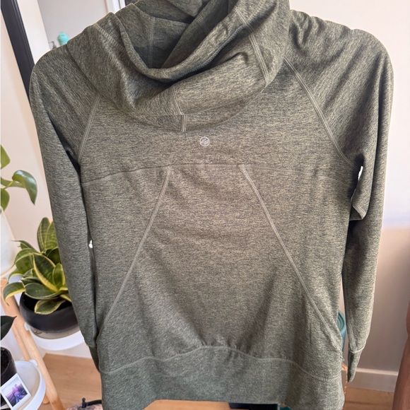 EUC!! 🏕️ Eddie Bauer Train Ascent full zip - Picture 7 of 12
